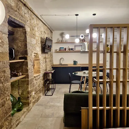 Loft In *