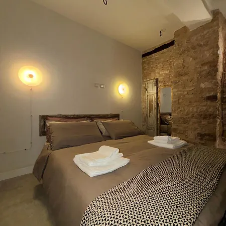 Loft In *